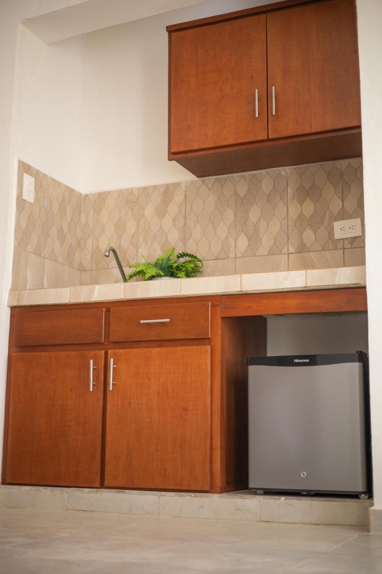 Ferienwohnung In Wotoch Departamentos Con Estacionamiento Valladolid  Exterior foto